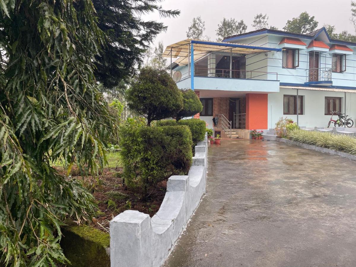 New Organic Home Stay Mudigere Eksteriør bilde