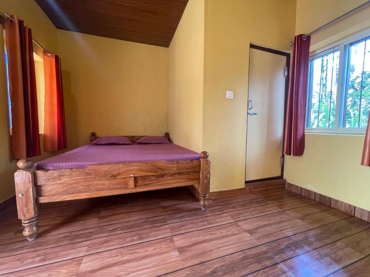 New Organic Home Stay Mudigere Eksteriør bilde